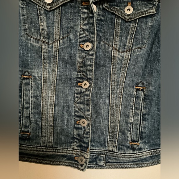 ANTHROPOLOGIE Pilcro and the Letterpress Sweater~Sleeved Denim Jacket Size Small - Picture 8 of 12